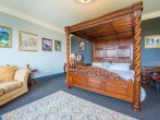 Four poster bed